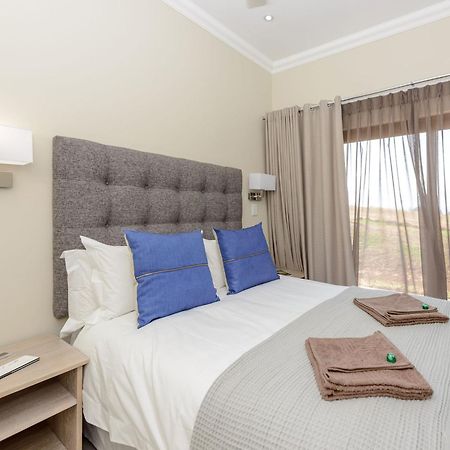 Cayley Mountain Resort Champagne Valley Ngoại thất bức ảnh