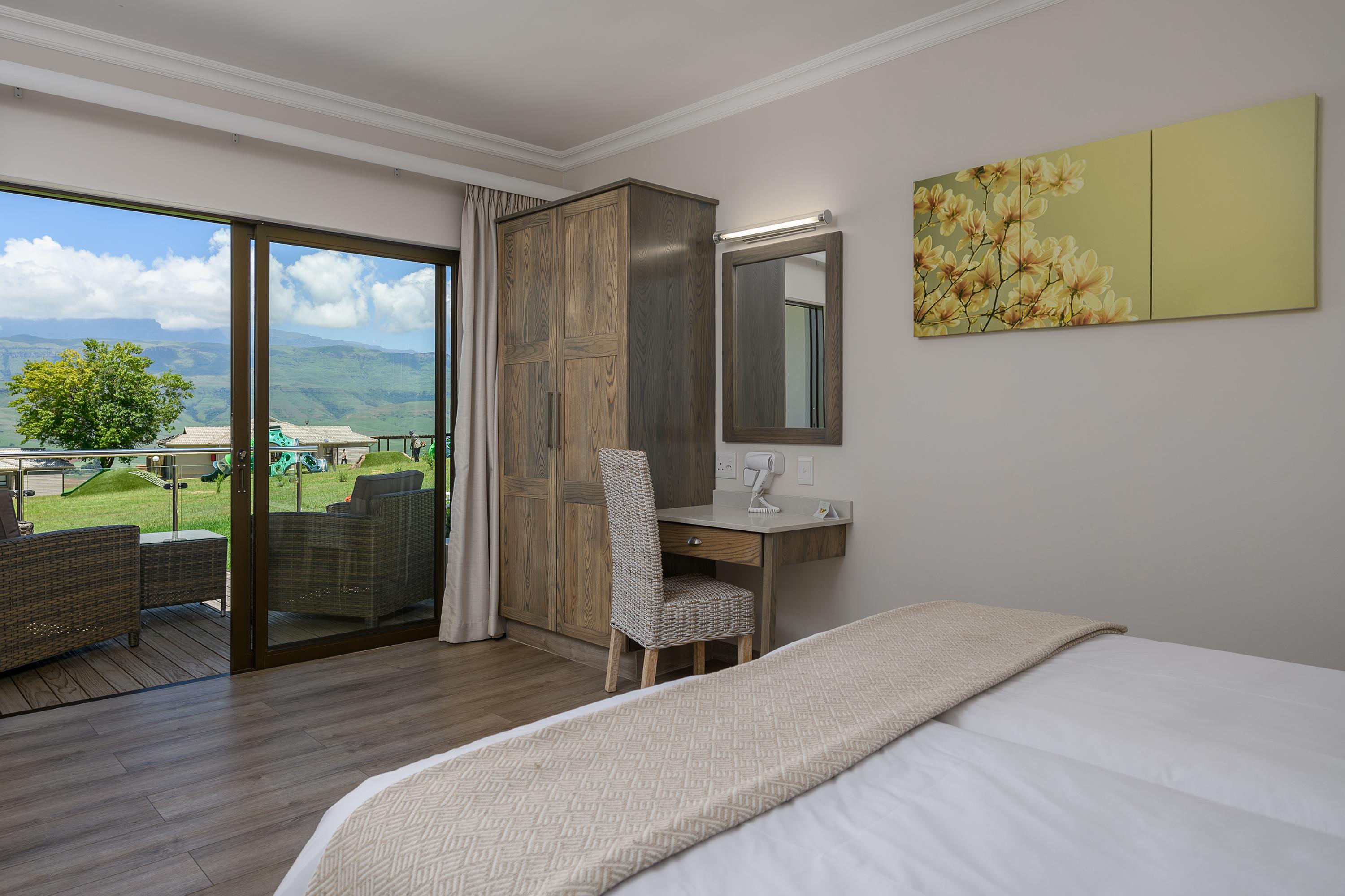 Cayley Mountain Resort Champagne Valley Ngoại thất bức ảnh